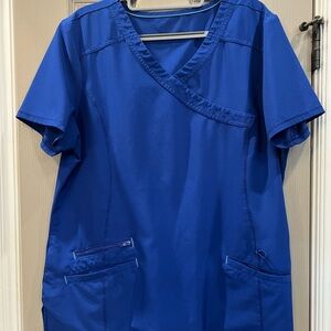 ScrubStar women’s Blue V-Neck Scrub Top matching pants LG.